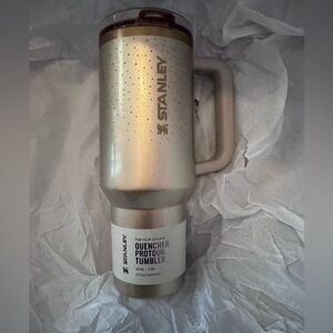 Stanley Cheers & Cheer Quencher ProTour Flip Straw Tumbler Prosecco Shimmer NWT